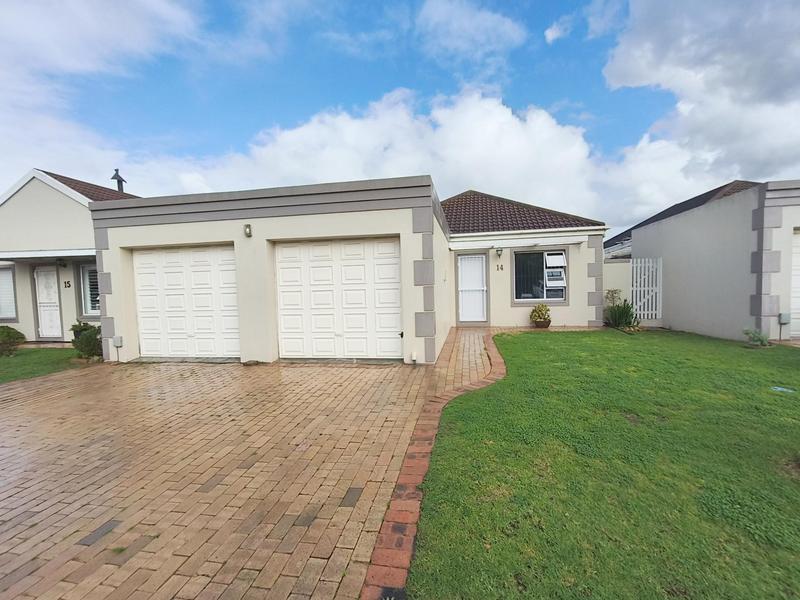 3 Bedroom Property for Sale in Sonstraal Heights Western Cape